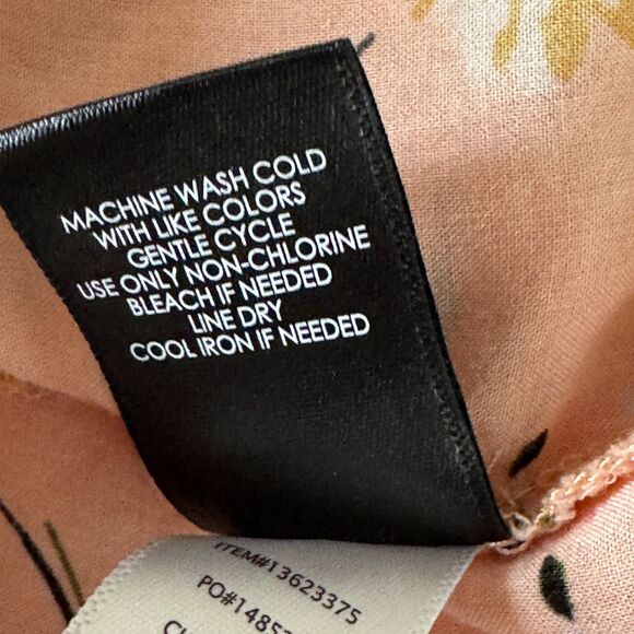 Torrid Floral Challis Button Fit Flare Blouse Peach Women's Plus Size 1X - Picture 4 of 8